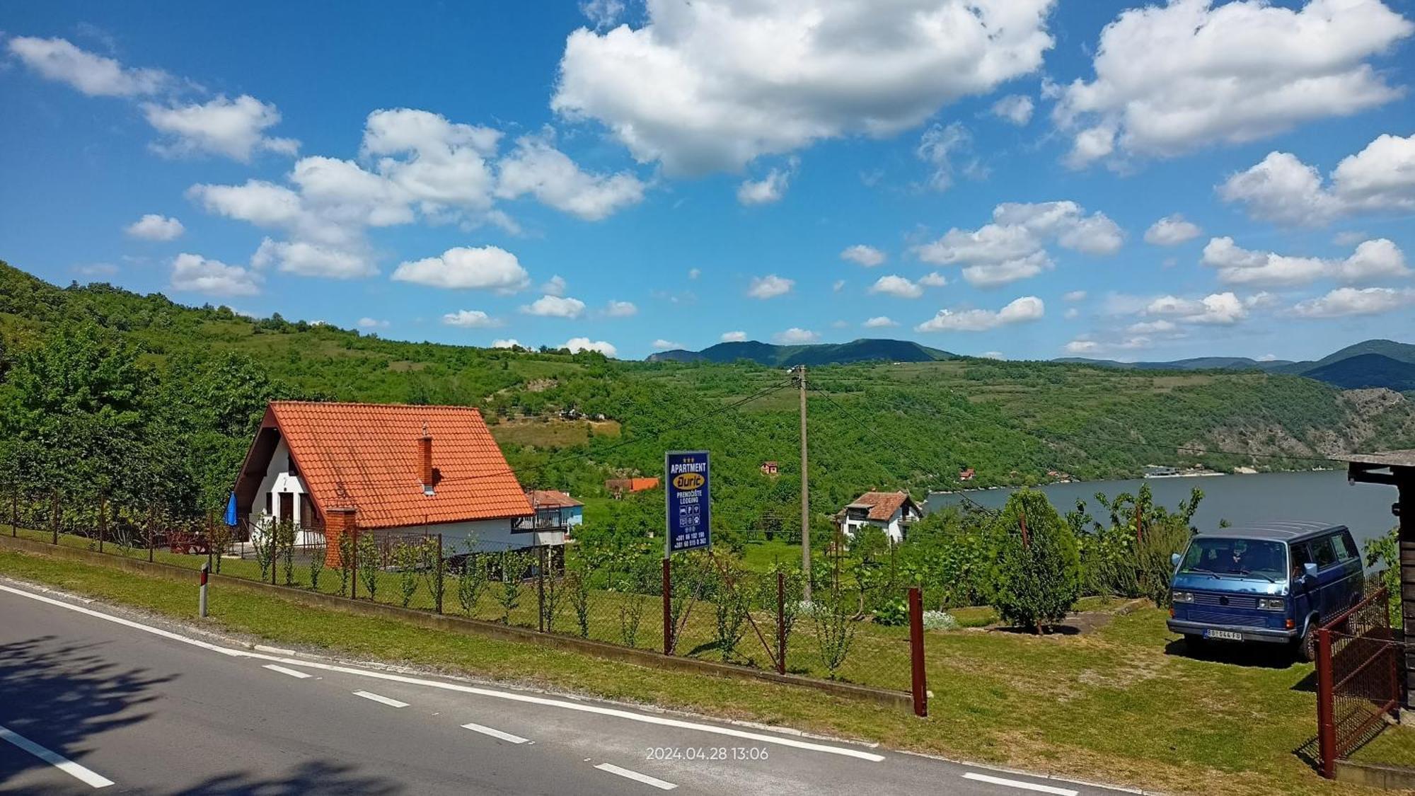Apartman Duric Donji Milanovac Bagian luar foto